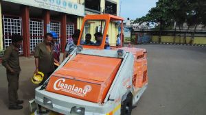 Industrial Road Sweeper On Rent