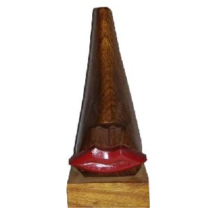 Wooden Brown Lip Shaped Spectacle Stand