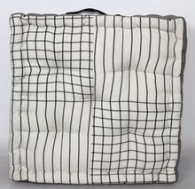 White Color box cushion