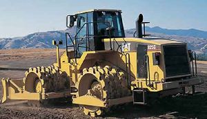 CAT 825G Soil Compactor