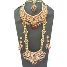 Pearl and Gold Raani Necklace with Earring Tikka