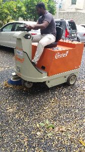 Battery Operated Road Sweeper Machines
