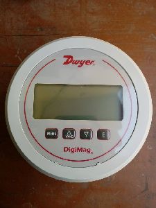 Dwyer USA DM-1109 DigiMag Digital Pressure Gage