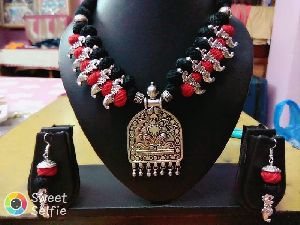 Stylish Handmade Necklace set