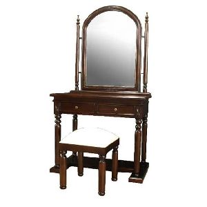 Colonial Dressing Table