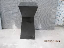 Pedestal Stand