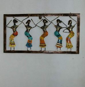 wall art with dancing lady