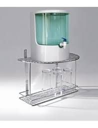 Water filter stand