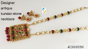 Antique Kundan Stone Necklace Set