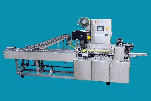 SVM Electric 1000-2000kg Cream Biscuit Wrapping Machine, Voltage : 440V