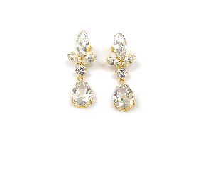 White Cubic Zircon Prong Setting Gemstone fashion Stud Earring