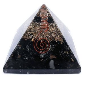 orgon black turmolin pyramid