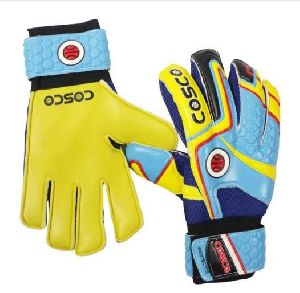 Latex Sports Gloves, Feature : Cold Resistant, Skin Friendly