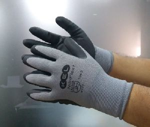 Nitrile Dexterity Gloves