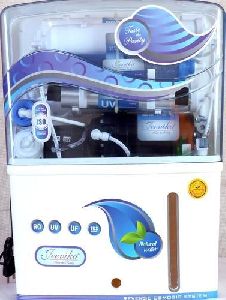 J RO Water purifier