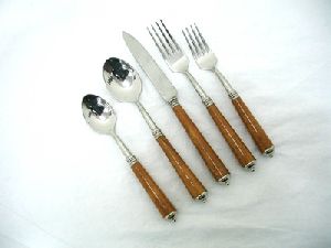 Wooden Handle Cutlery Set