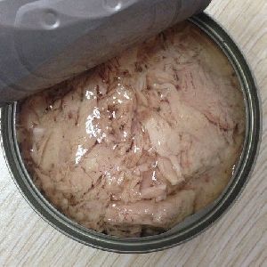 WHOLESALE OF CANNED TUNA CHUNKS IN VEGETABLE OIL