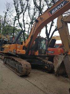 Used second hand excavator SANYSANY 215C-9 . Great condition and high power.