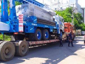 Hydraulic Truck Mounted Water Well Drilling Rig/ Machine