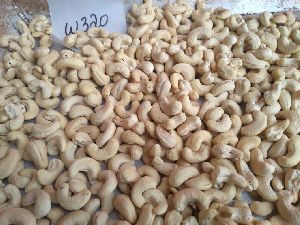 w320 cashew nuts