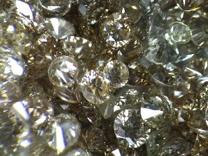 1.1 Mm To 1.2 Mm Loose Polished Natural Diamonds at Rs 310 / Carat in Surat
