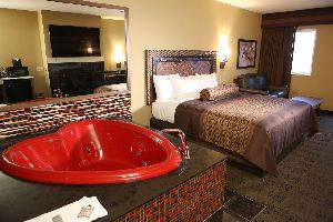 Honeymoon Suite With Jacuzzi Room