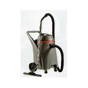 W-86 Vacuum Cleaner