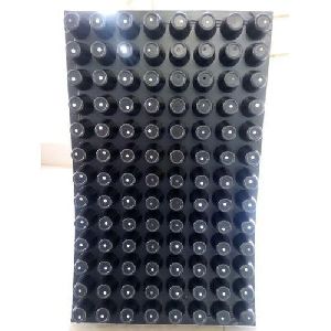 104 Cavity Round Cell Seedling Trays