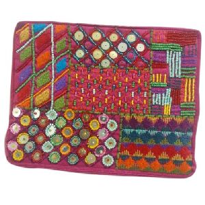 Ladies Beaded Pouch