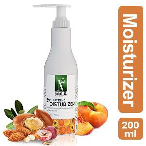 NutriGlow Advanced Organics Skin Whitening Moisturizer 200 ml