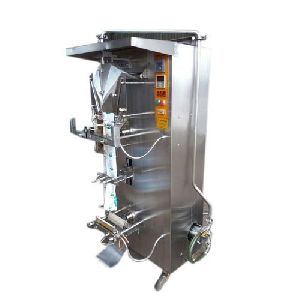 Semi Automatic Milk Pouch Packing Machine