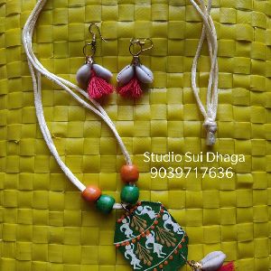Handicraft Jewelry