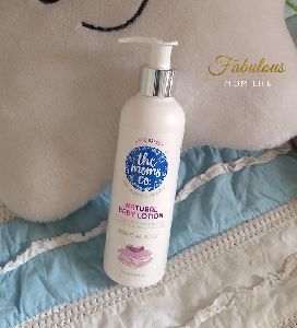 Mom’s Co Natural baby shampoo