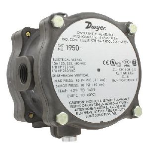 Series 1950 Explosion Proof Differential Pressure Switch