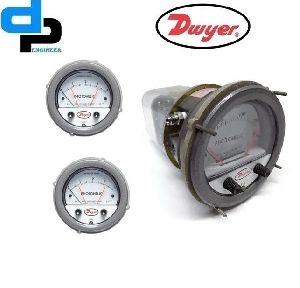 Dwyer A3002AV Photohelic Pressure Switch Gauge Range 0-2.0 Inch w.c./1000-5600 FPM.