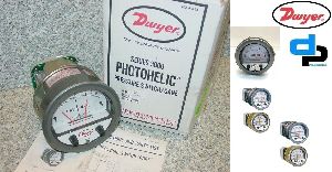 Dwyer A3100 Photohelic Pressure Switch Gauge Range 0-100 Inch w.c.
