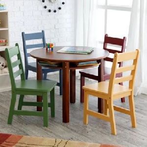Dora Round Kids Table With 4 Chairs