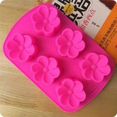 6 Cavity Flower Shape Soap Candle Muffin Pudding Jelly Cake Silicone Mould