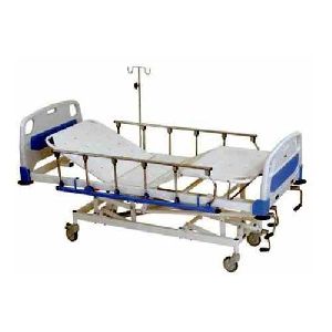 AH 004 ICU Bed Mechanically (Railing )