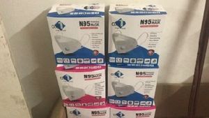 N95 mask with respirator without respirator