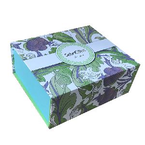 Bespoke Coated Paper Folding Gift Box Space Saving Hair Extension Container