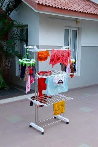 Cloth rack