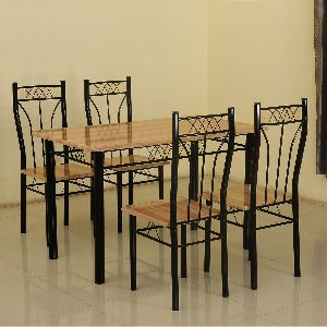 NILKAMAL DELUCA DINING SET