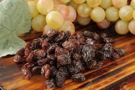 sun dried raisins