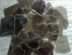 Mica Scrap, Thickness : 2mm, 4mm, Packaging Type : Grey for Plates