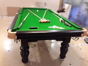 High Quality Wooden 9 Ball Pool Table in slates