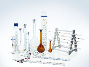 Water Apparatus for Distillation - Medilab Exports Consortium