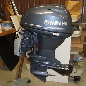SLIGHTLY USED YAMAHA 40HP 4-STROKE OUTBOARD MOTOR ENGINE