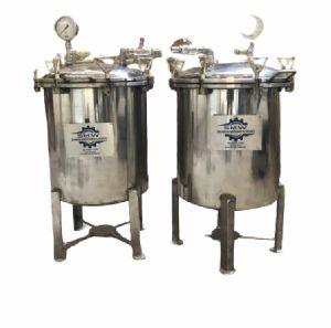 Dyeing  Autoclave