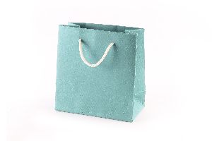 Why Do You Need The Best Quality Paper Bags For Your Business 53588290   expatriatescom